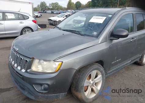 2012 Jeep Compass Latitude из США, поврежденный, VIN 1C4NJDEB4CD511695